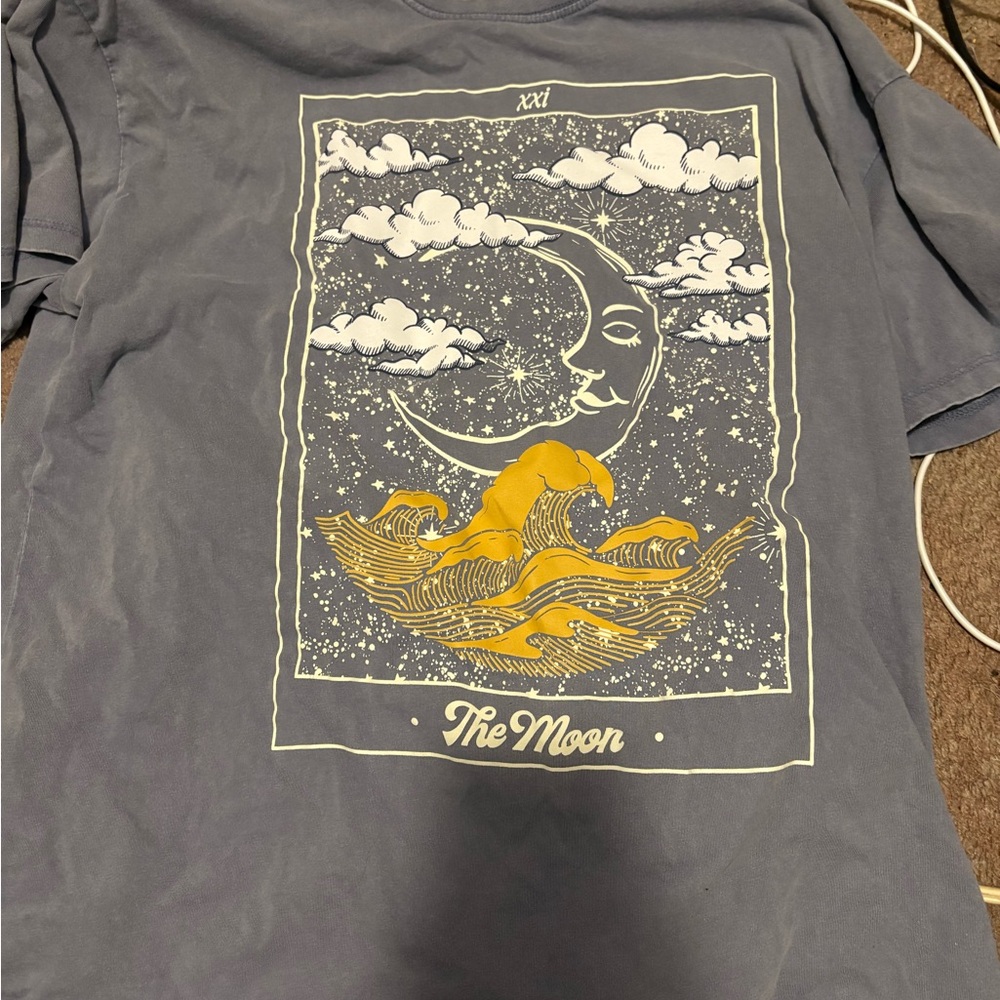 Streetwear Society Moon and Waves Tee - Gray and Gold